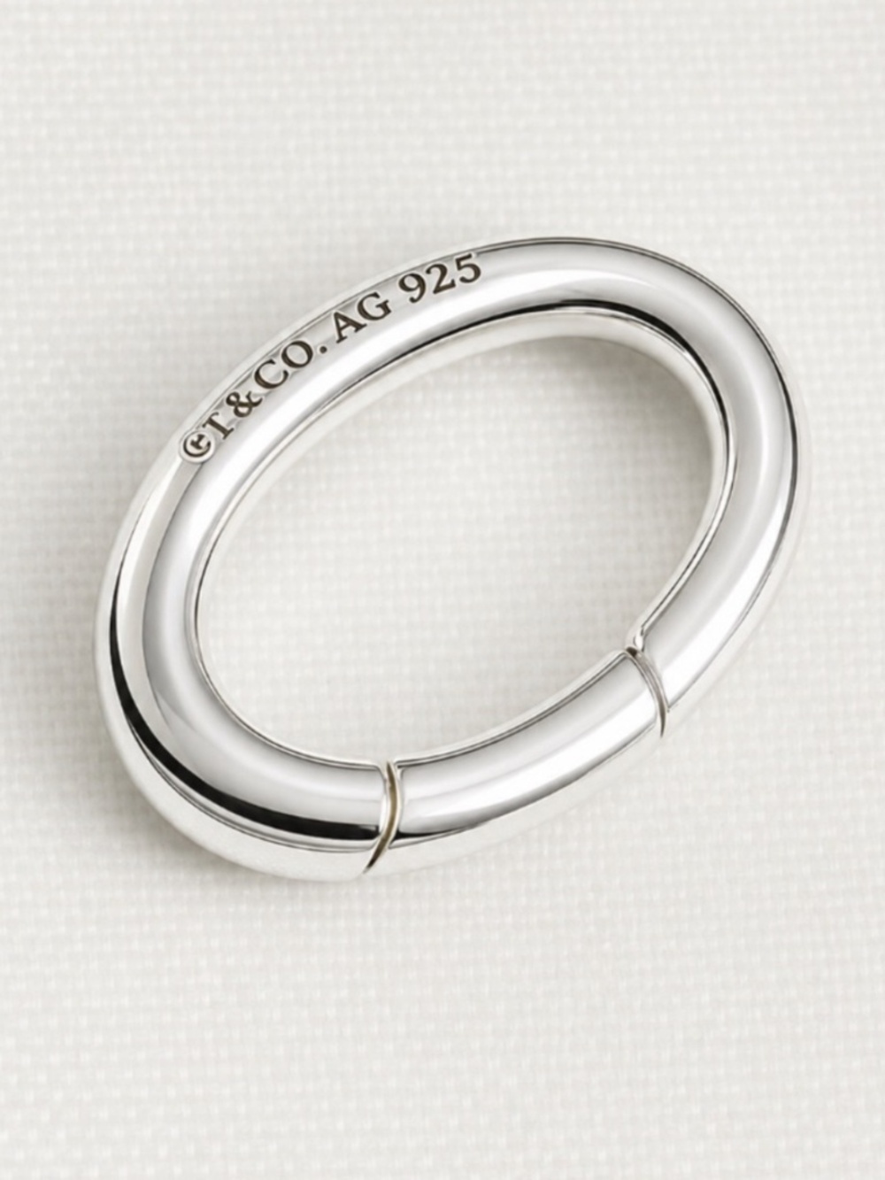 New Tiffany & Co oval clasping ring extender 925 Silver Rare retired